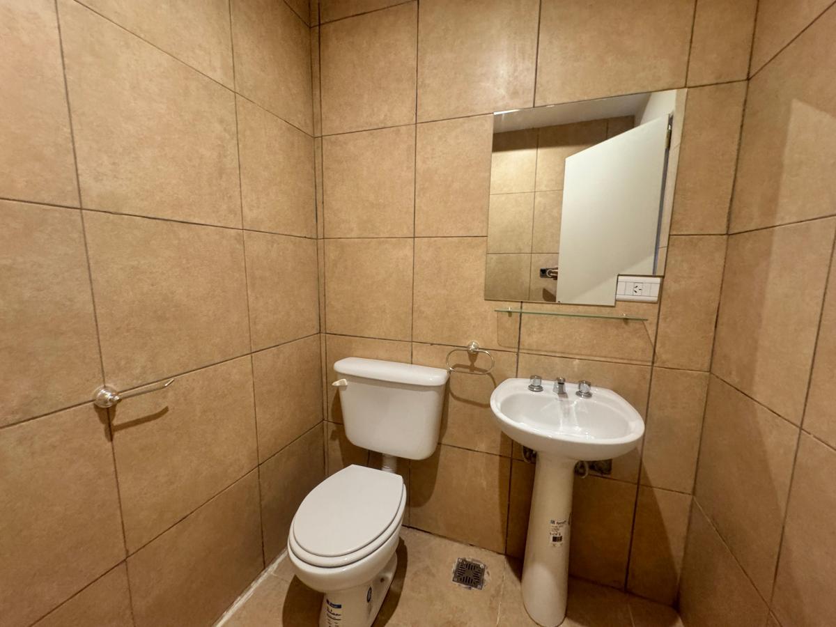 Foto de LOCAL COMERCIAL en VENTA - EXCELENTE INVERSIÓN!, imagen 2