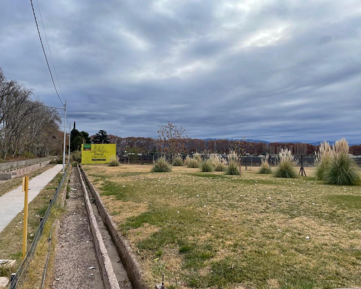 Lote en Venta en Bº Suelos de Olavarría, Perdriel, Luján de Cuyo ️ 2