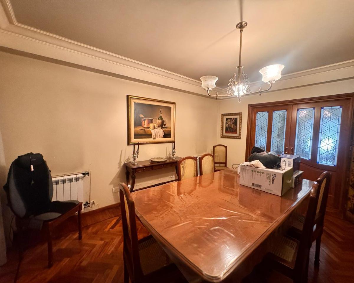 Espectacular Casa en La 5ta Sección 1