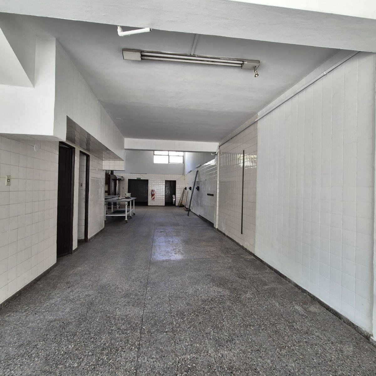 Local Comercial en Venta en Zona Comercial de San José, 2