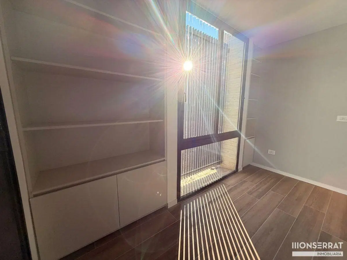 Casa en venta c/ cochera en Mayor Drummond 3