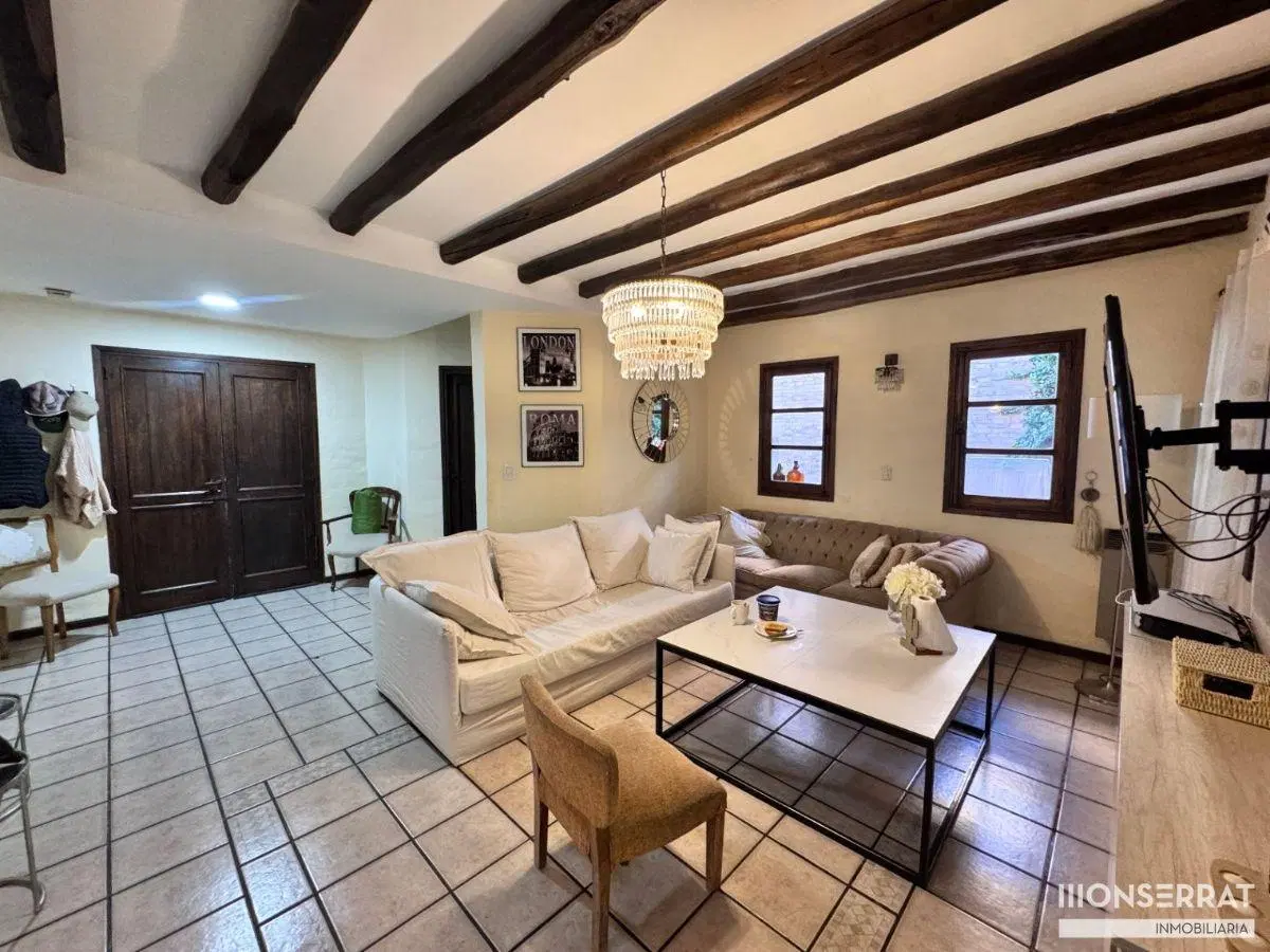 Casa en venta c/ cochera en San Francisco del Monte 2