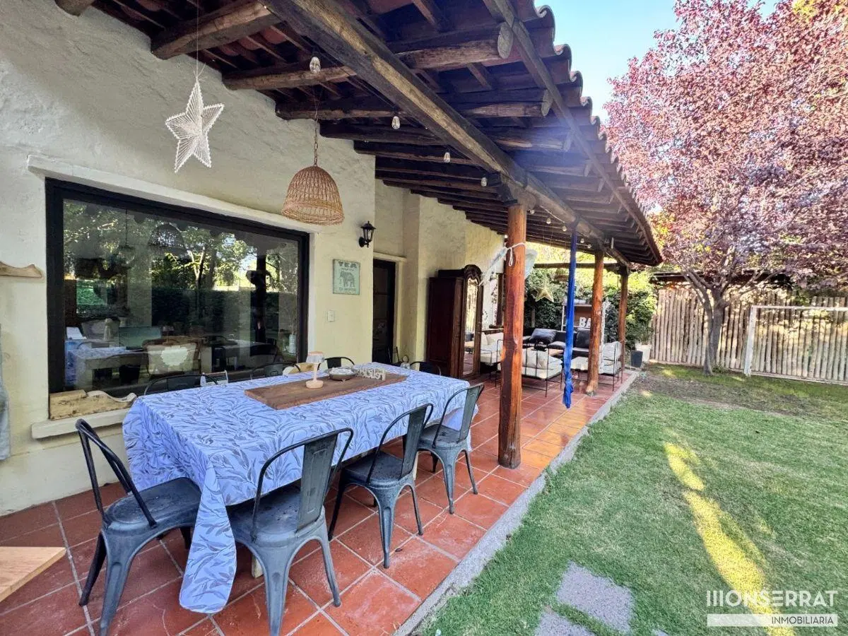 Casa en venta c/ cochera en San Francisco del Monte 4
