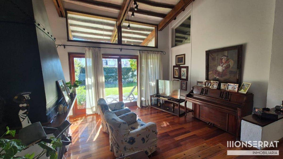 Foto de Casa en venta c/ cochera en Villa Nueva, imagen 2