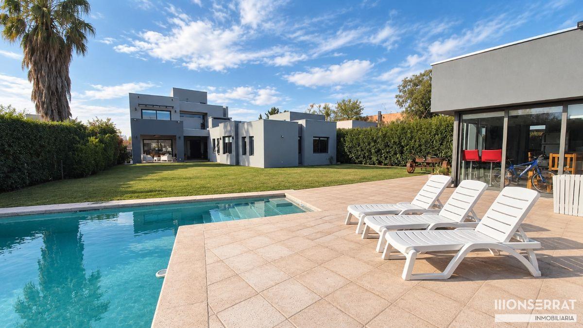 Foto de Casa en venta en Bº El Remanso, Chacras de Coria. 5 dorm. Quincho, imagen 3