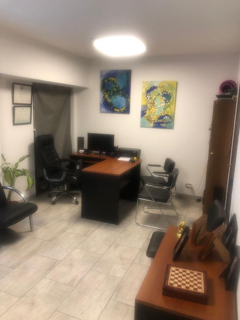 7 Ambientes, 5 Dorm. Cochera y Balcón! 5