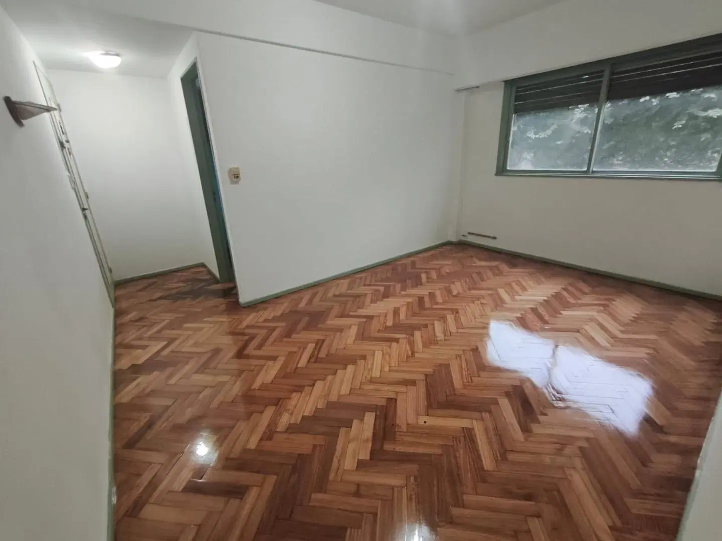 2 AMBIENTES 40 M2 AL CONTRAFRENTE 3