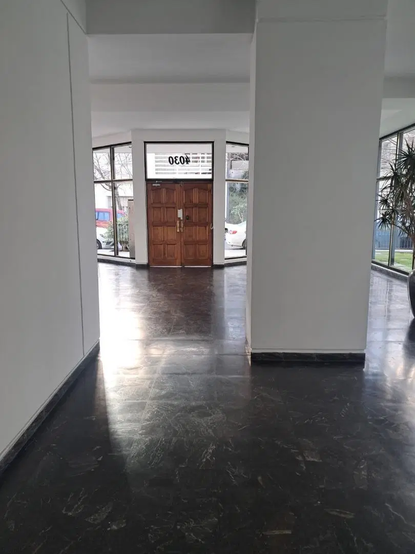 EXCELENTE 3 AMBIENTES CON COCHERA Y BAULERA 3