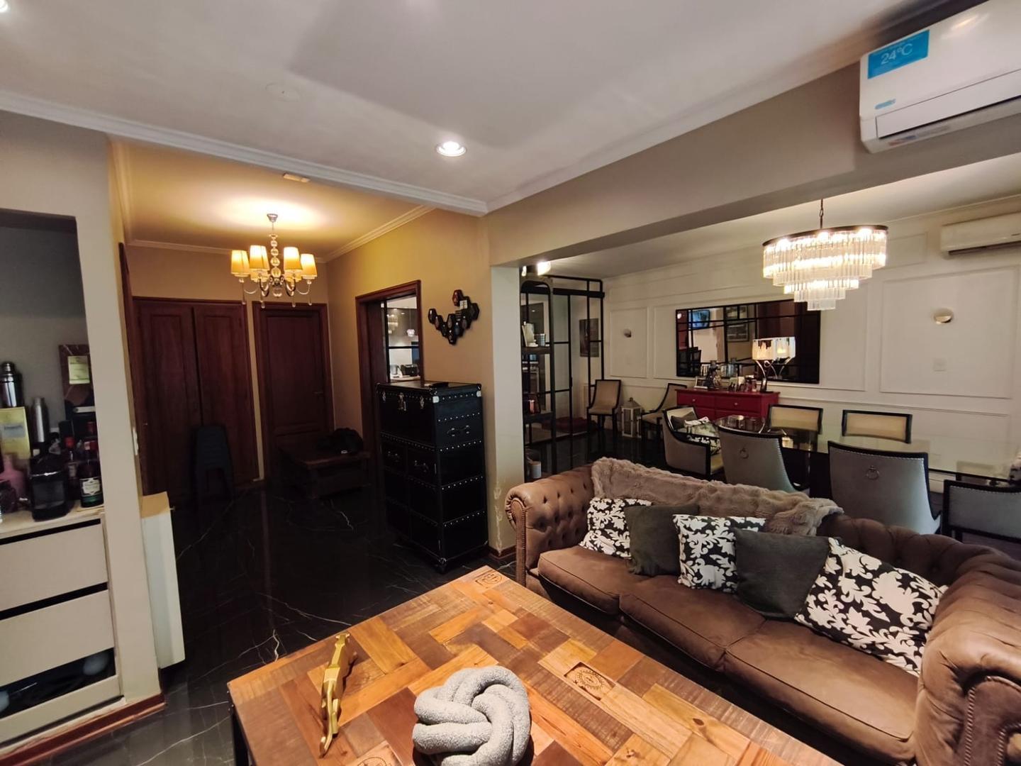 Foto de IMPONENTE PISO 4 AMBIENTES C/DEP REMODELADO!!, imagen 1