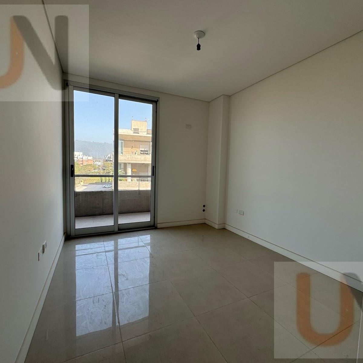 Departamento - Av. Peron