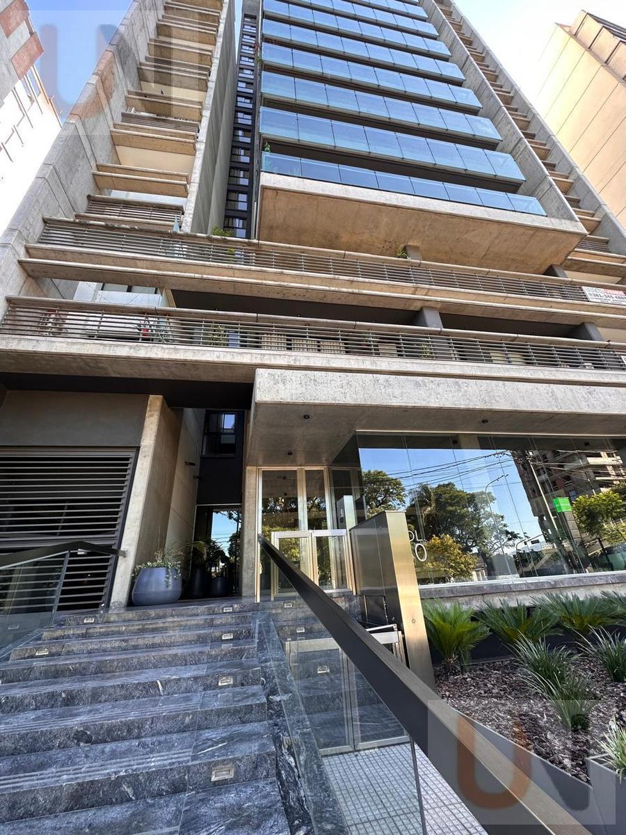 Departamento en Torre Icono 5