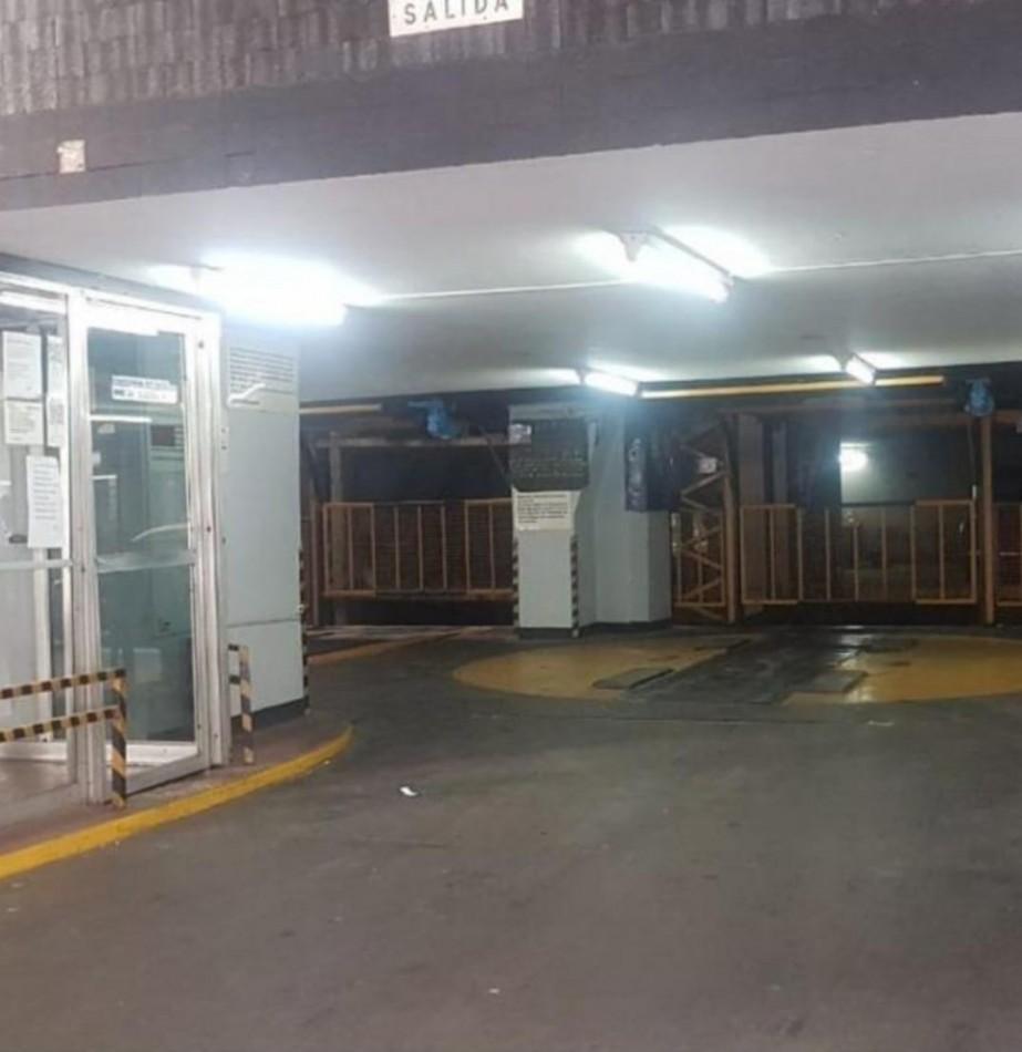 Foto de Cochera en venta en zona Tribunales - Uruguay 300 - Oportunidad, imagen 3