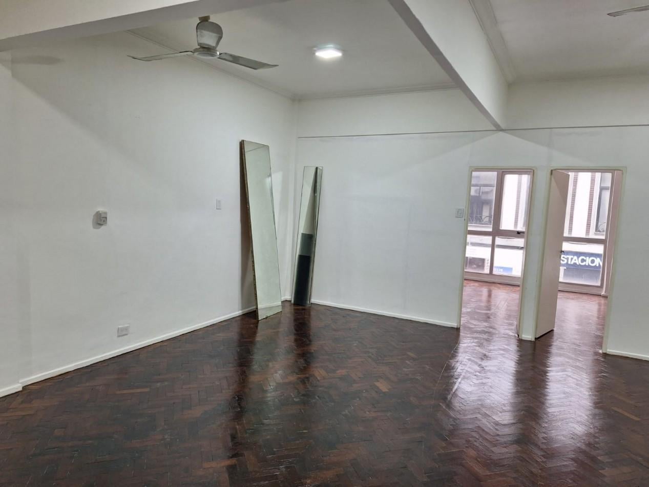 Foto de DEPARTAMENTO 3 AMBIENTES AMPLIOS Y LUMINOSOS | 68 m² | SAN NICOLAS |, imagen 1