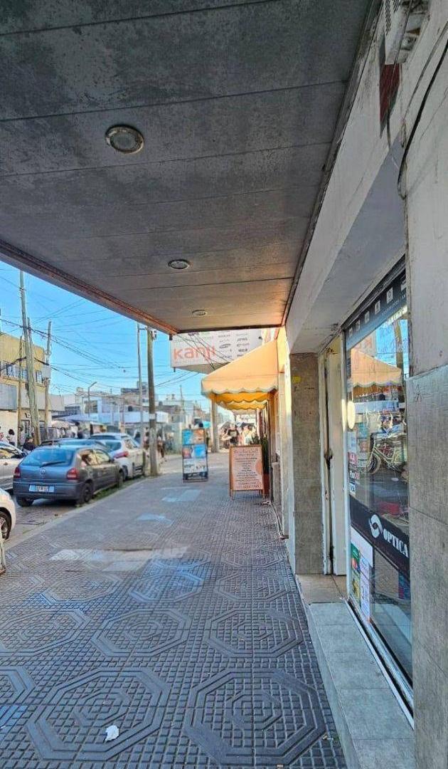 Foto de VENTA EN BLOCK - 2 LOCALES COMERCIALES, imagen 3