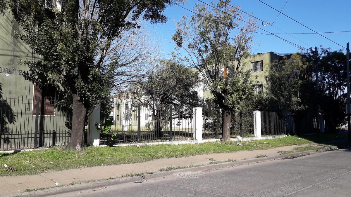 Departamento de 3 Ambientes - Banfield Oeste 4