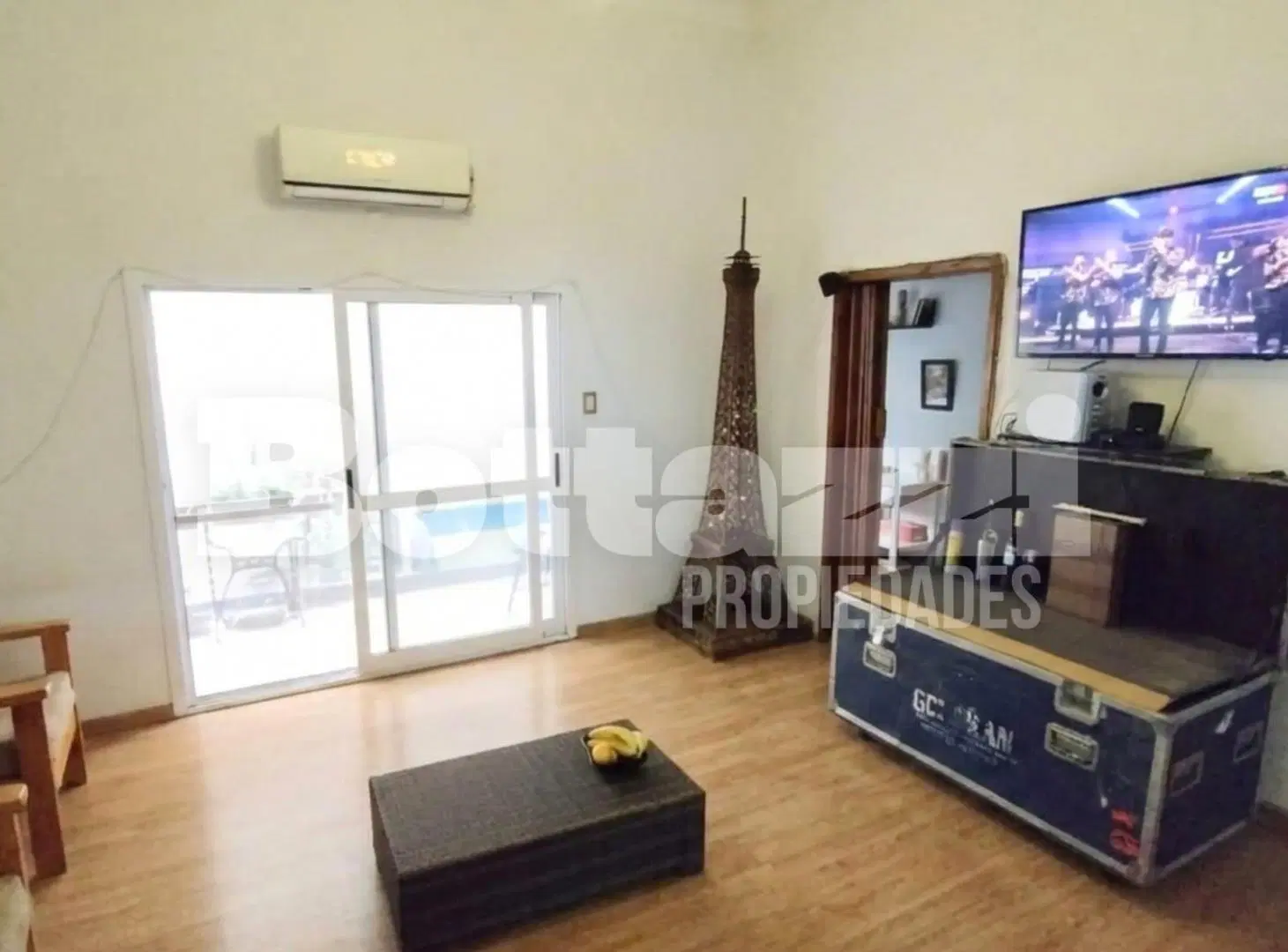Amplio 3 ambientes en PB con patio - Ubicación estratégica 3