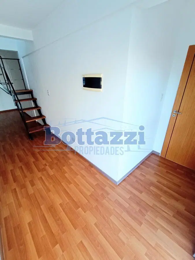 Excelente departamento a estrenar con cochera y terraza propia con parrilla 4