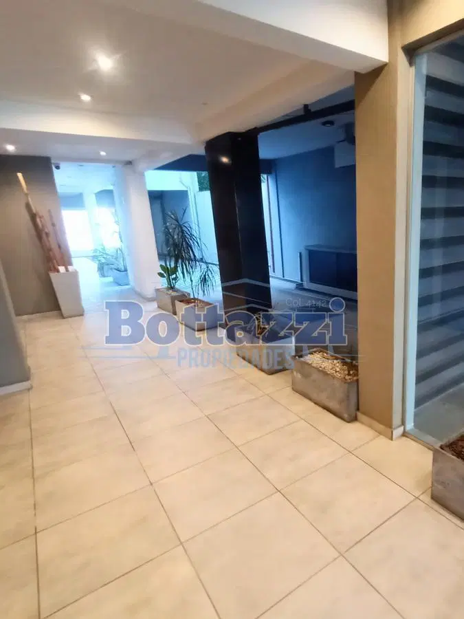 Excelente departamento a estrenar con cochera y terraza propia con parrilla 1