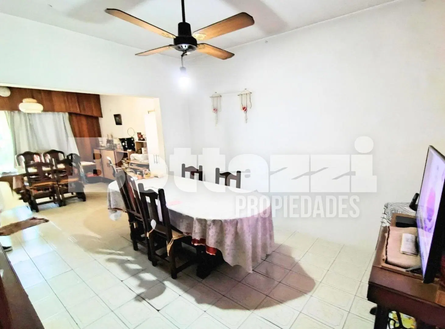 VENTA EN BLOCK Casa 3 ambientes más departamento en planta alta 5