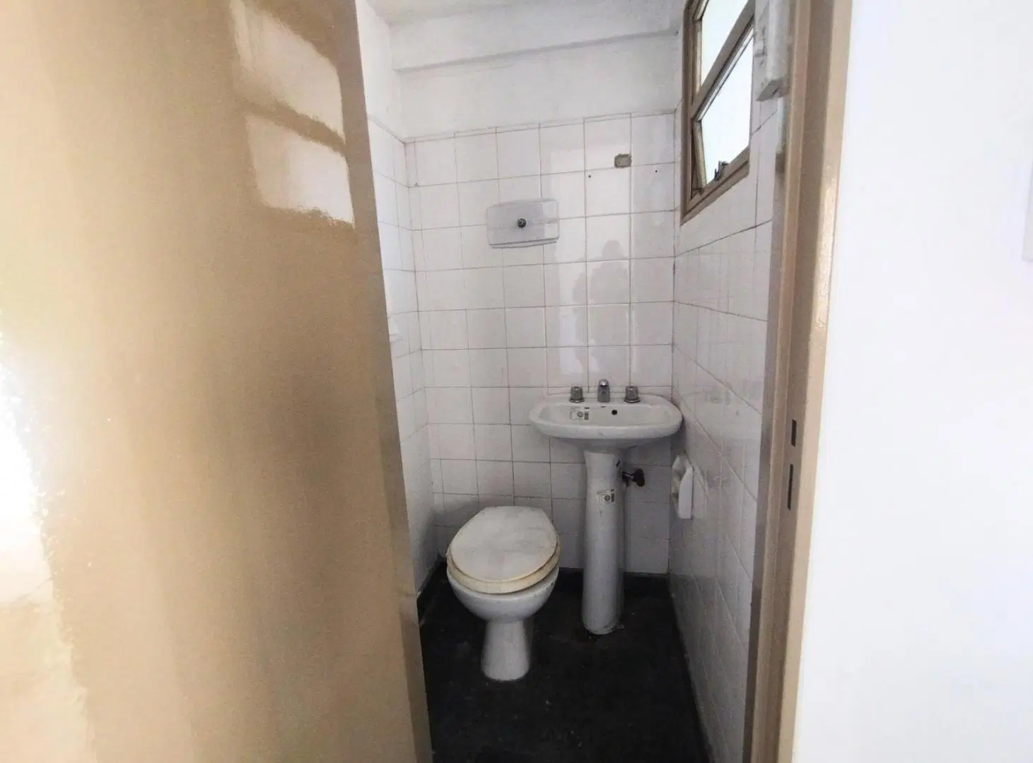 Hermoso y amplio departamento 4 ambientes en excelente zona 8