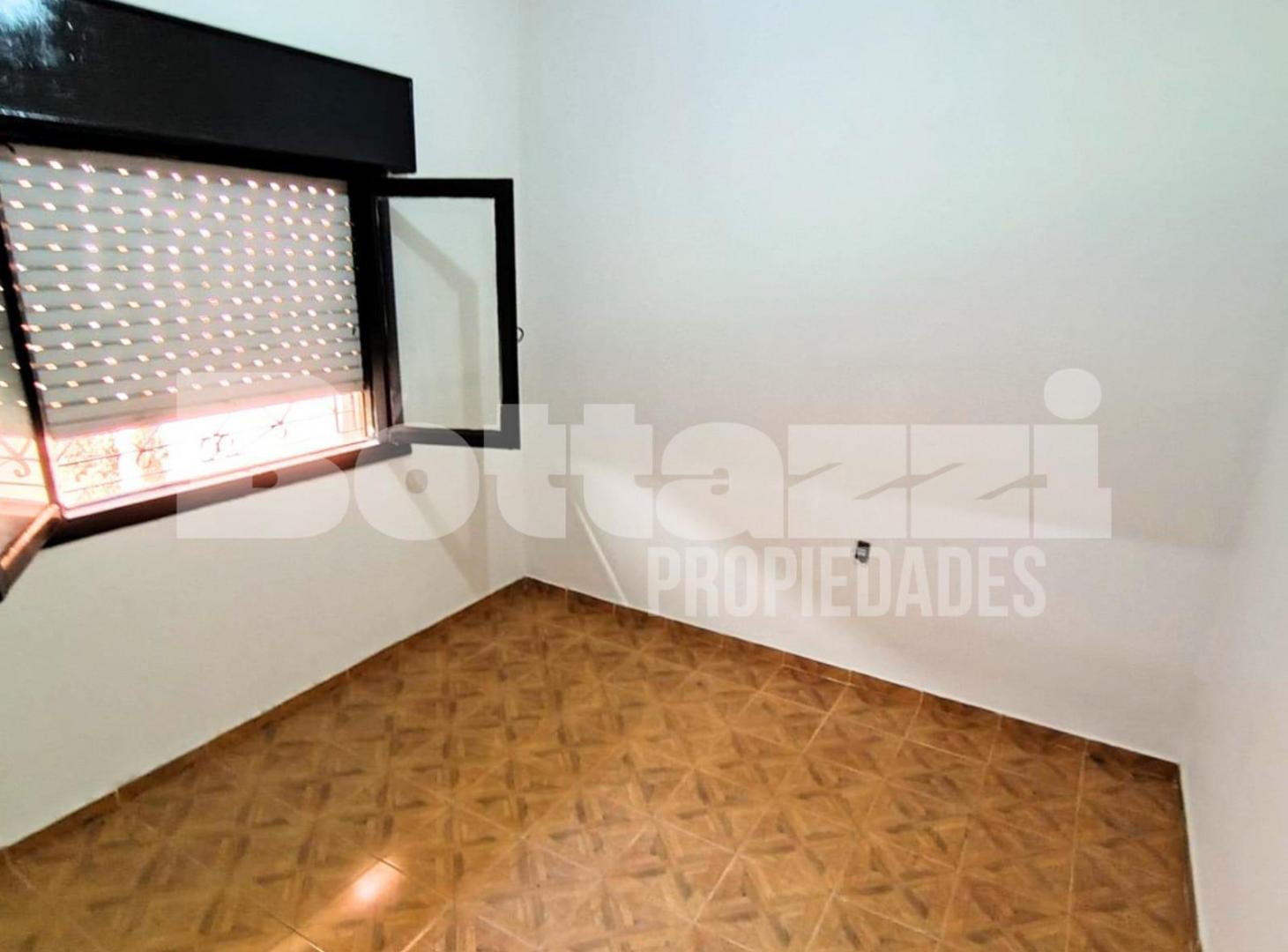 Foto de Ph interno para uso profesional / Oficina / Showroom / taller, imagen 5