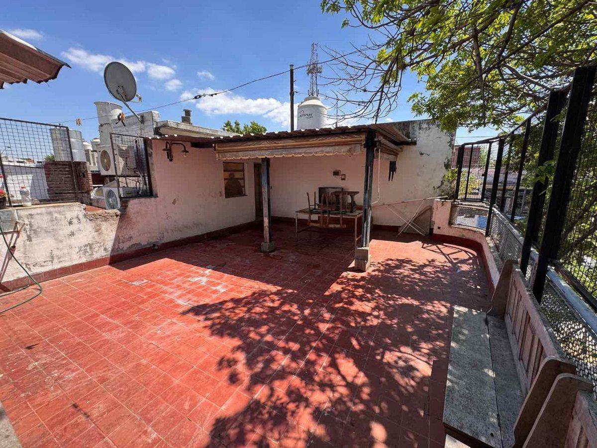 Venta Casa 5 Ambientes en Velez Sarsfield Terraza 5