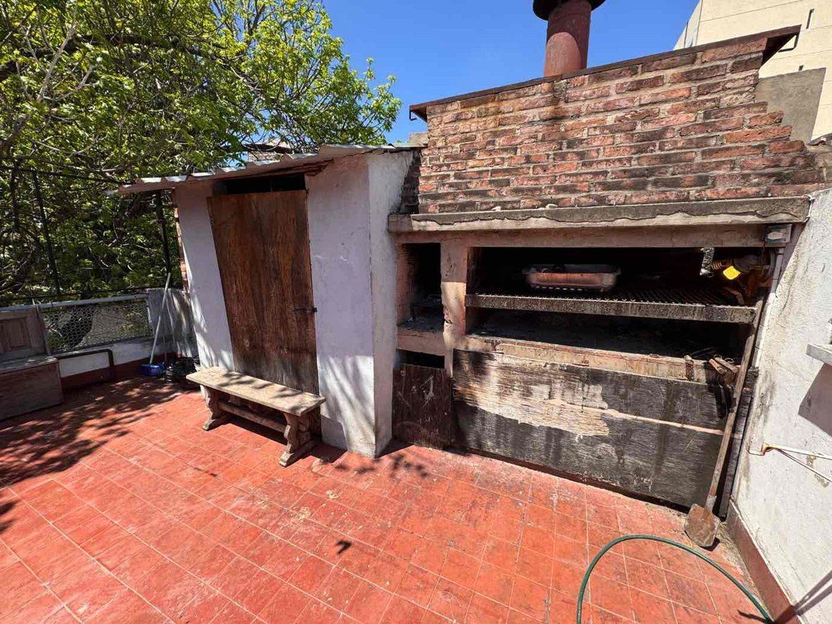Venta Casa 5 Ambientes en Velez Sarsfield Terraza 4