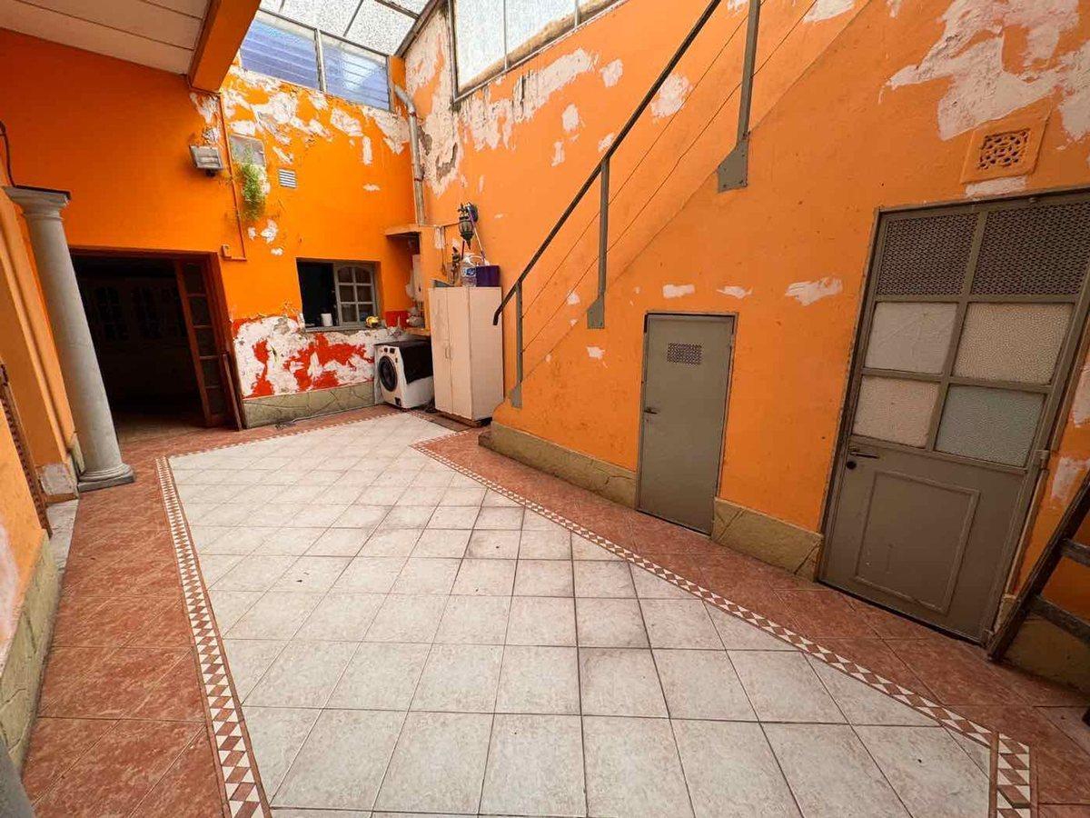 Venta Casa 5 Ambientes en Velez Sarsfield Terraza 3