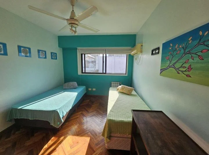 VENTA CASA 6 AMBIENTES PARQUE PILETA CON COCHERA 4