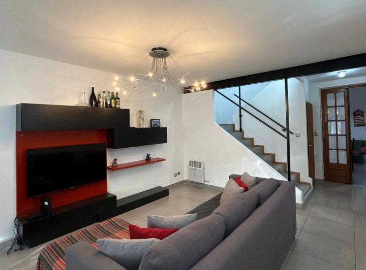 VENTA CASA 7 AMBIENTES GARAGE PATIO TERRAZA 4