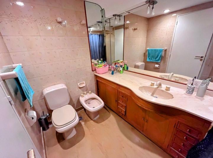 PISO  DEPARTAMENTO 5 AMBIENTES CON BALCON TERRAZA 4