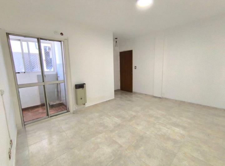 DEPARTAMENTO 2 AMBIENTES CON LAVADERO QUILMES 2