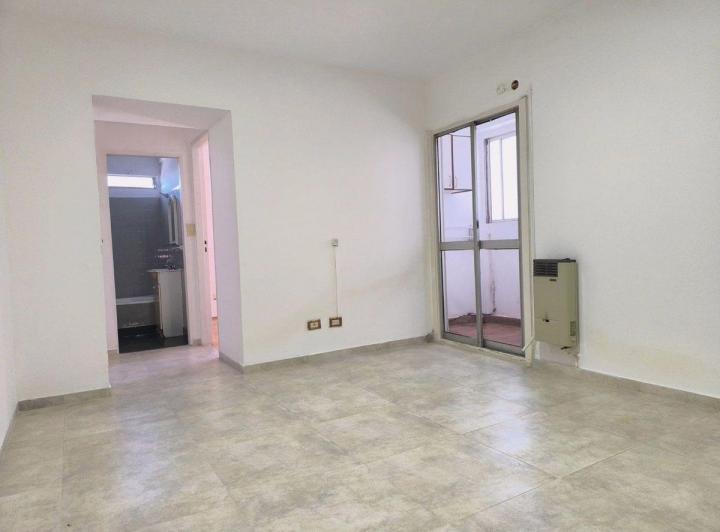 DEPARTAMENTO 2 AMBIENTES CON LAVADERO QUILMES 3