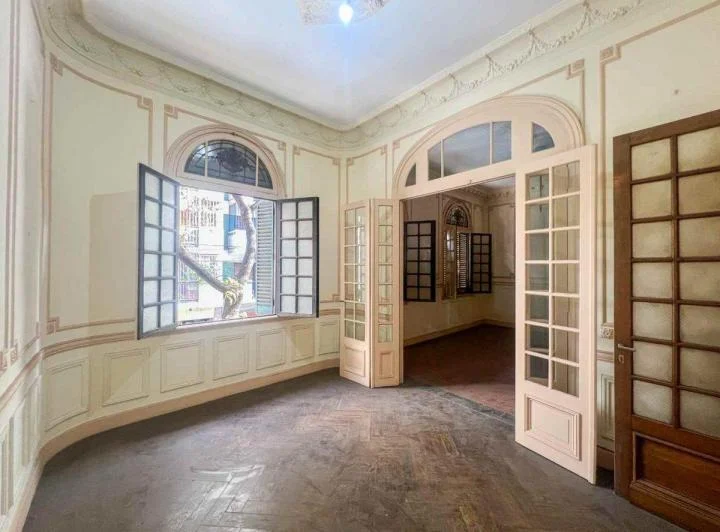 VENTA CASA 9 AMBIENTES FLORES 4