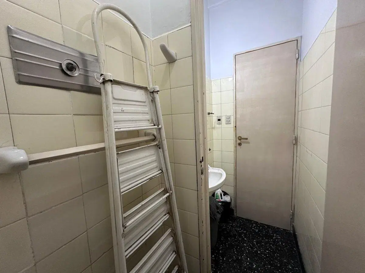 VENTA LOCAL ALMAGRO 3