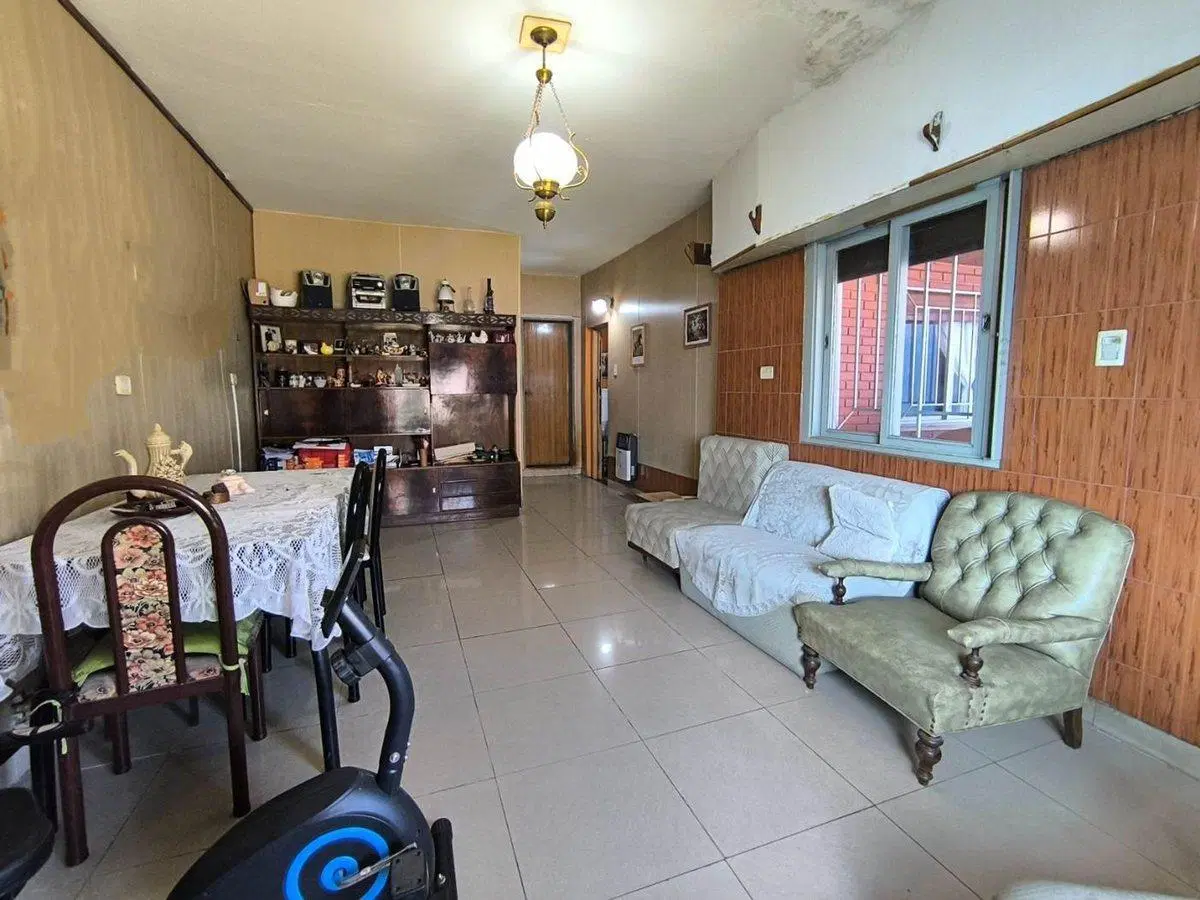 CASA 3 AMBIENTES PATIO JARDIN PARRILLA COCHERA 2