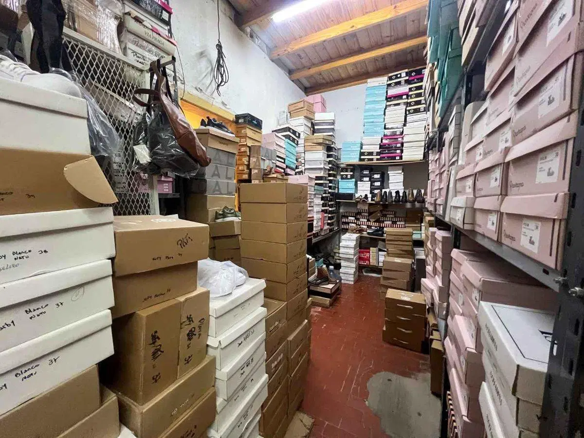 VENTA DE LOCAL EN NUÑEZ MAS DEPARTAMENTO 5
