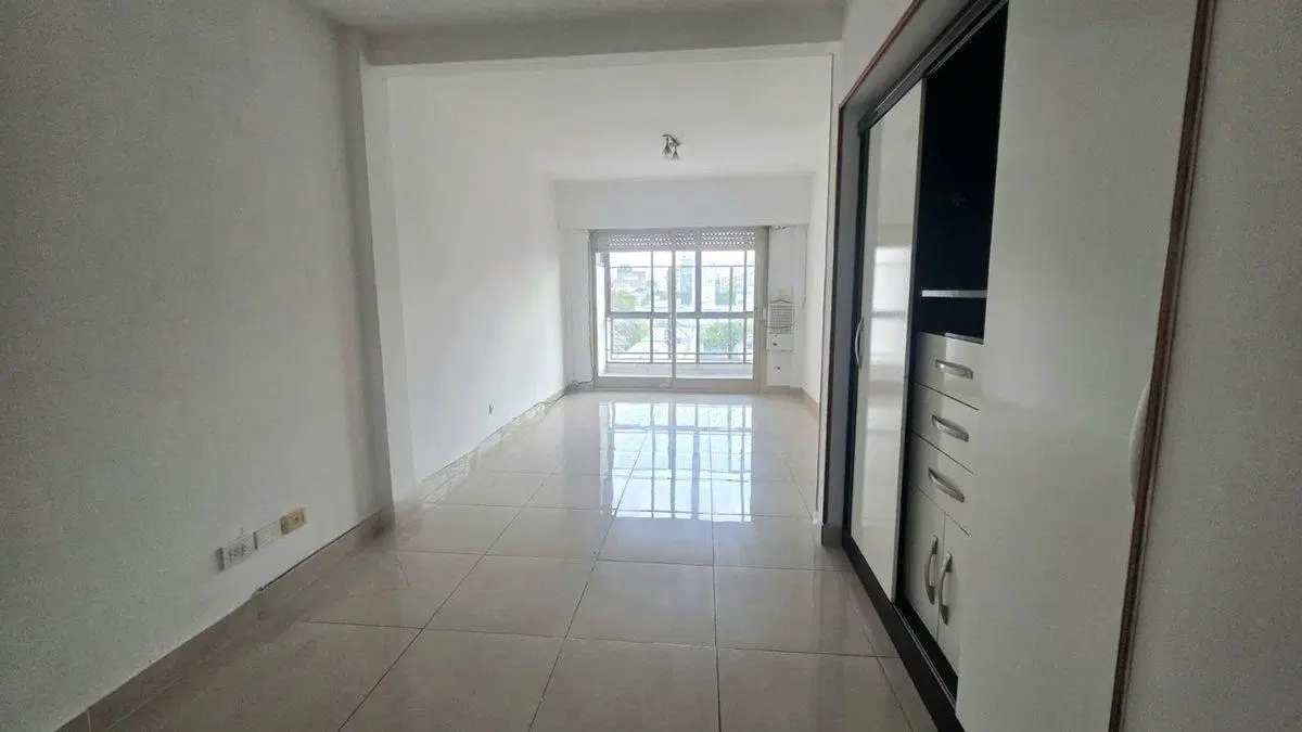 DEPARTAMENTO MONOAMBIENTE BALCON VILLA DEL PARQUE 4