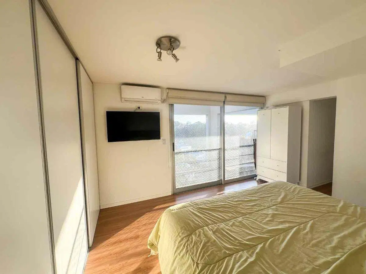 3 AMBIENTES DUPLEX BALCON TERRAZA BAJAS EXPENSAS 2