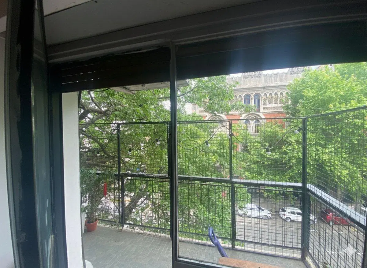 2 AMBIENTES BALCON AV RIVADAVIA 5