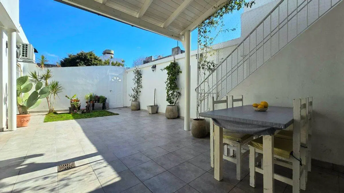 VENTA PH 4 AMBIENTES TERRAZA PATIO SANTOS LUGARES 3
