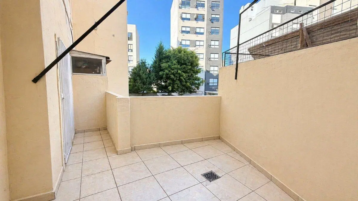 VENTA DEPARTAMENTO 2 AMBIENTES PATIO Y LAVADERO 5