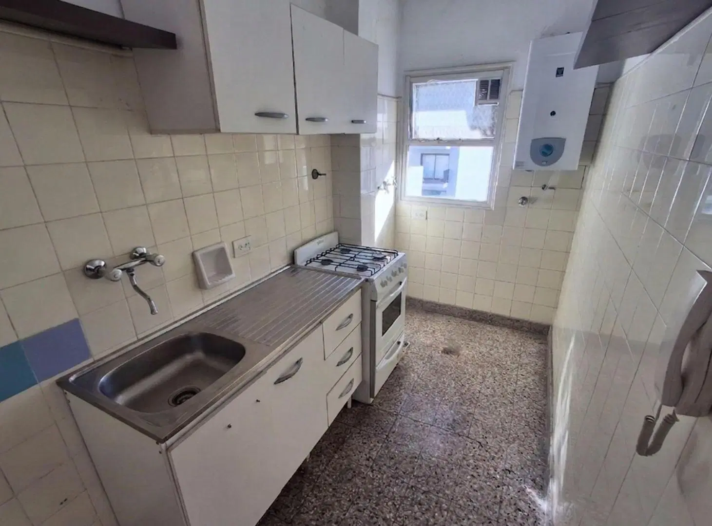 3 AMBIENTES SAN CRISTOBAL BALCON APTO CREDITO 4