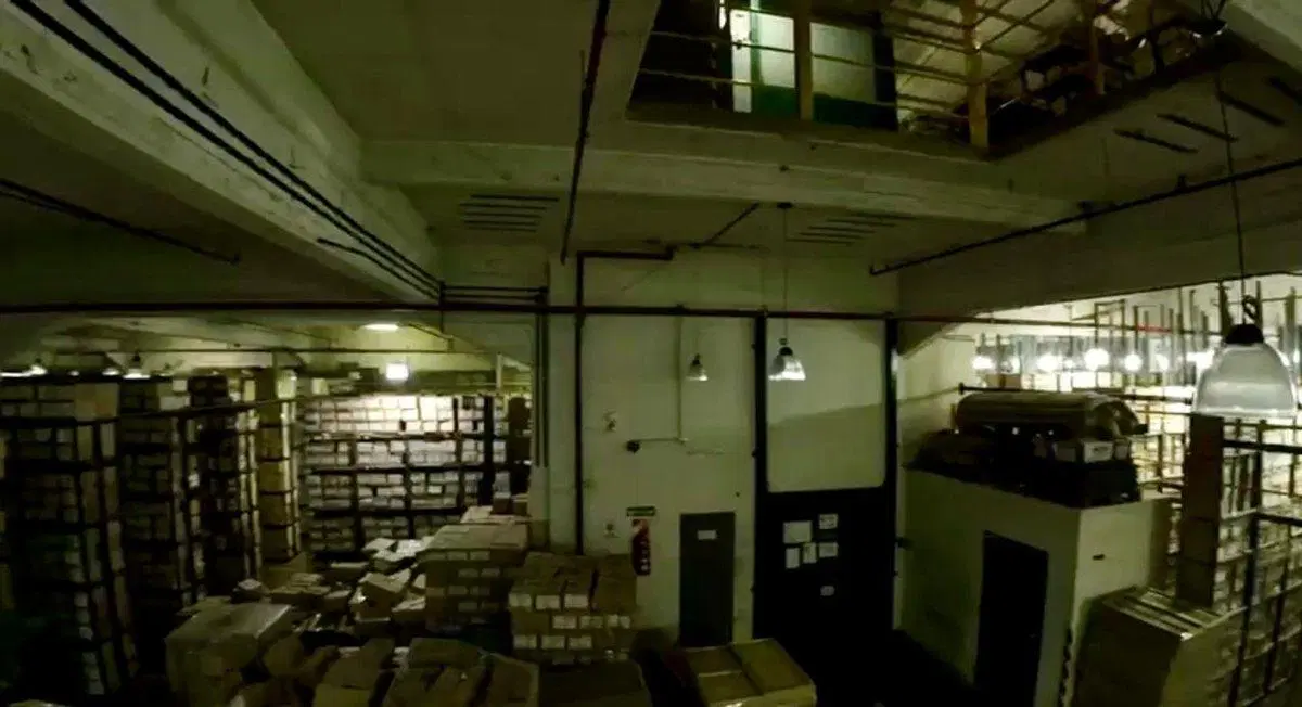 DEPOSITO GALPON INDUSTRIAL DE 3600 METROS 4