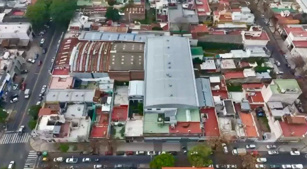 DEPOSITO GALPON INDUSTRIAL DE 3600 METROS 2