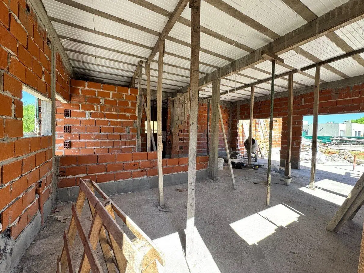 CASA 4 AMBIENTES SAN RAMON A ESTRENAR 4