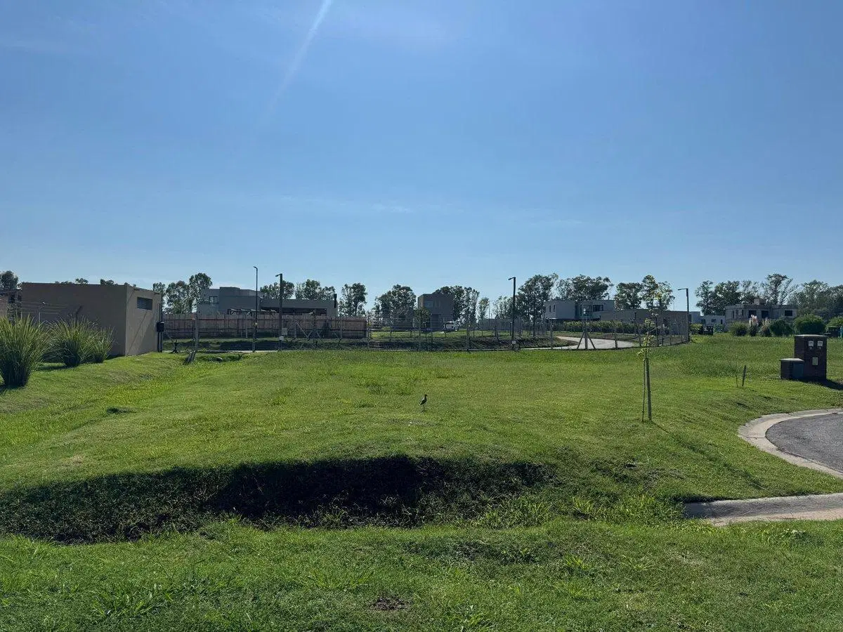 VENTA LOTE BARRIO SANTA ELISA 4