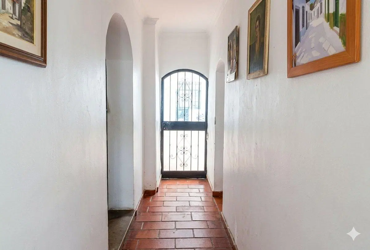 LOTE 255 METROS 4 AMBIENTES COCHERA PATIO  PARQUE 2