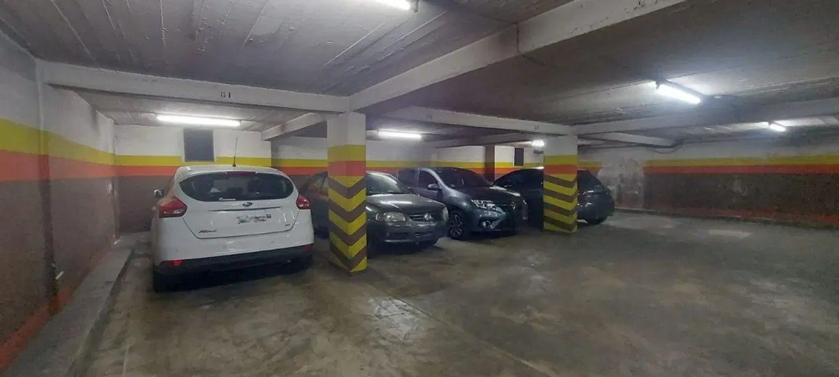 VENTA COCHERA FIJA CUBIERTA SAN NICOLAS 2