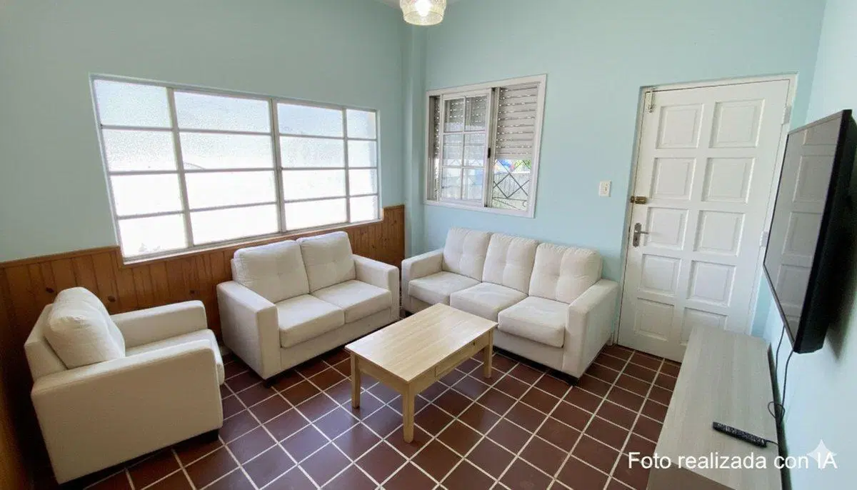 CASA CON 3 VIVIENDAS EN LOTE PROPIO MORÓN 4